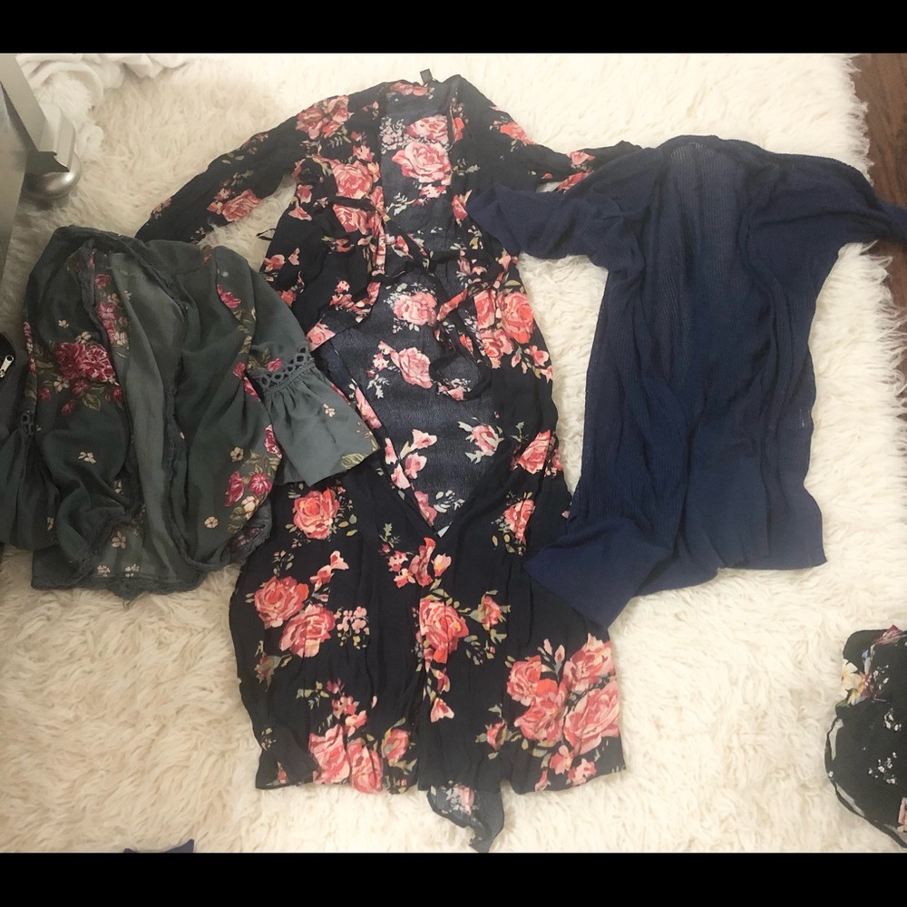 Cardigans - Picture 2 of 3